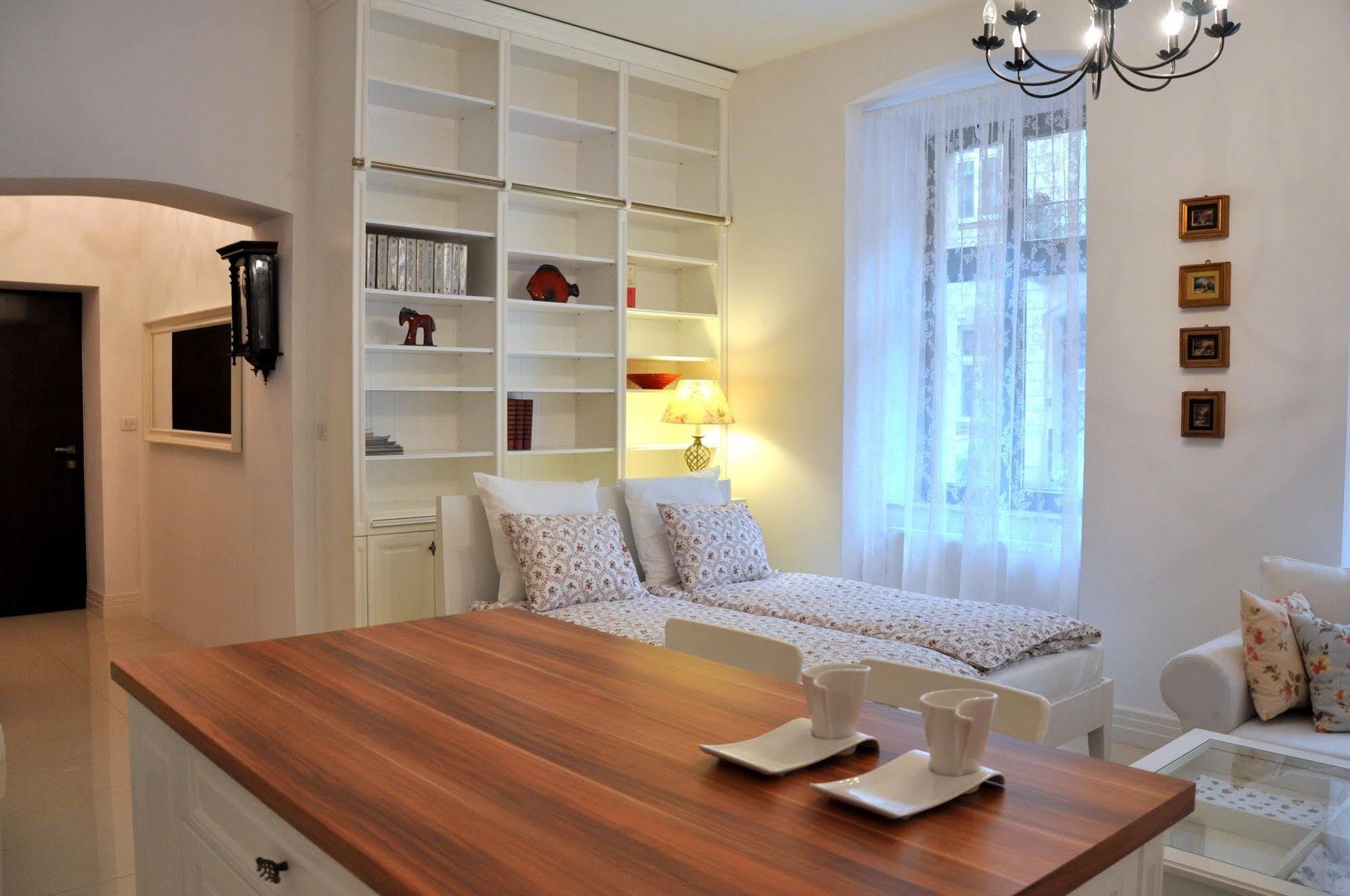 Happyguests Apartments Krakau Buitenkant foto